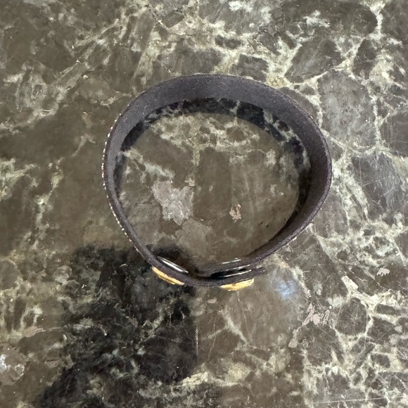 Touchstone Crystal Green and Gold Bracelet - Picture 5 of 5